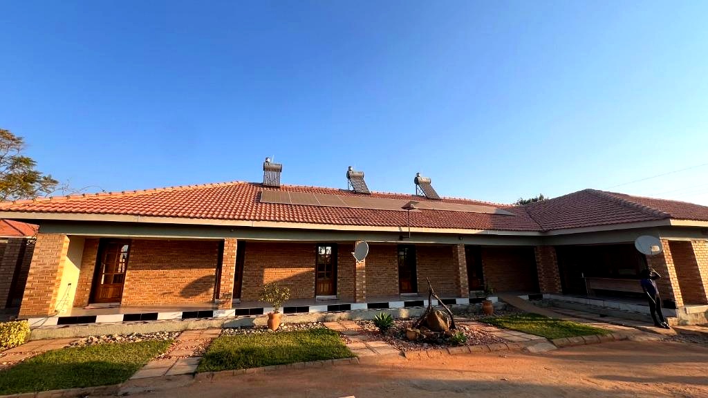 Lodge exterior view